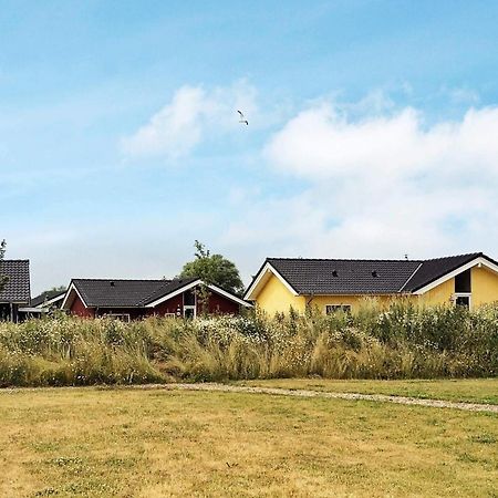 8 Person Holiday Home In Gro Enbrode Großenbrode Екстериор снимка