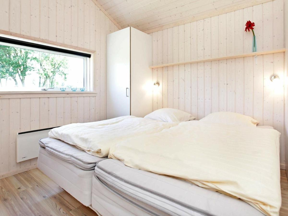 8 Person Holiday Home In Gro Enbrode Großenbrode Екстериор снимка