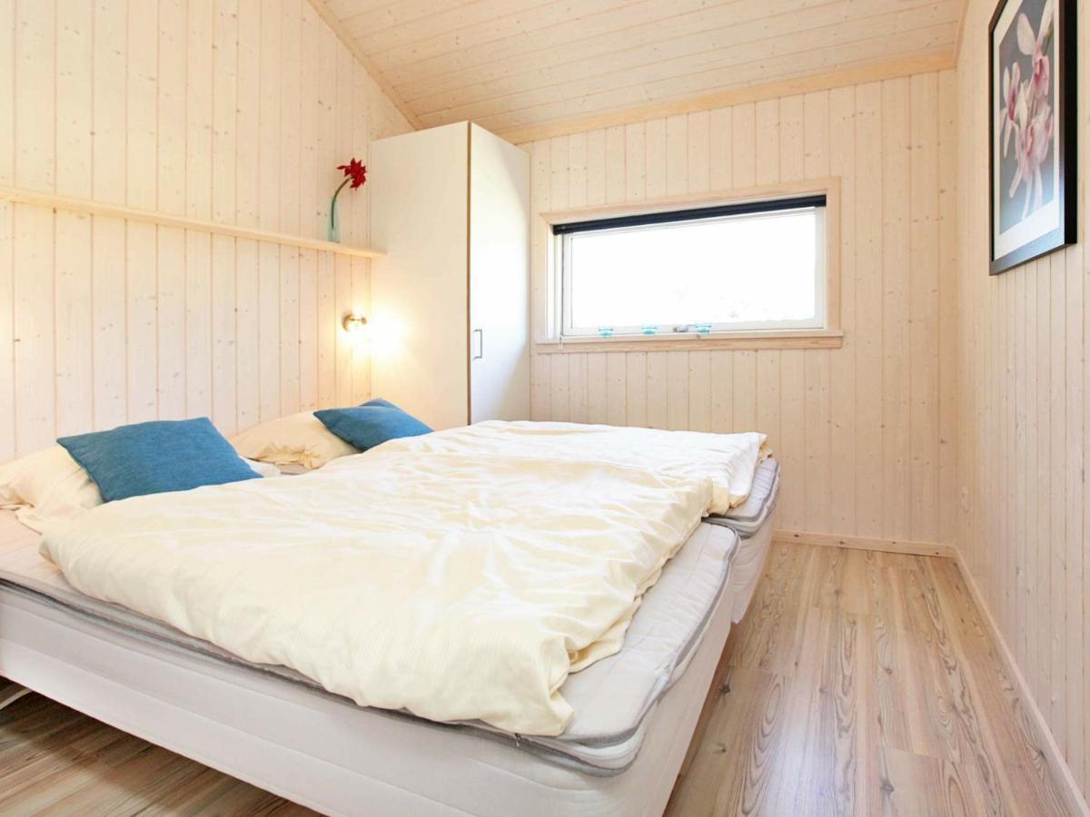 8 Person Holiday Home In Gro Enbrode Großenbrode Екстериор снимка