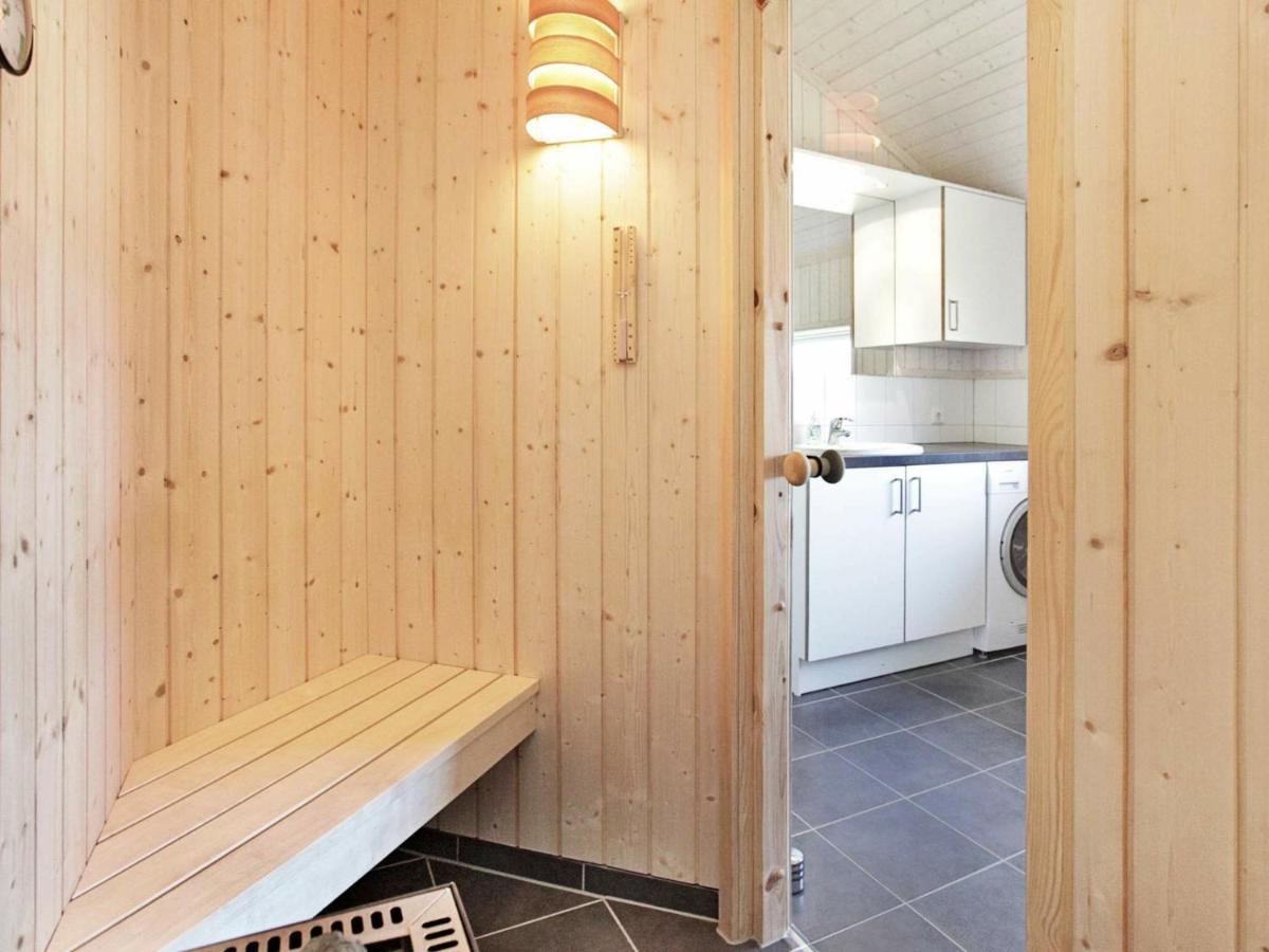 8 Person Holiday Home In Gro Enbrode Großenbrode Екстериор снимка