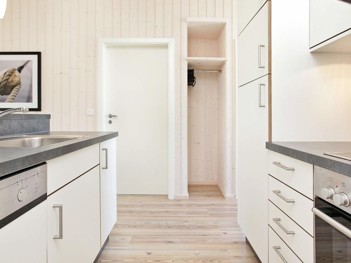 8 Person Holiday Home In Gro Enbrode Großenbrode Екстериор снимка