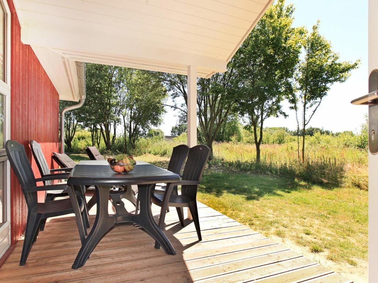 8 Person Holiday Home In Gro Enbrode Großenbrode Екстериор снимка